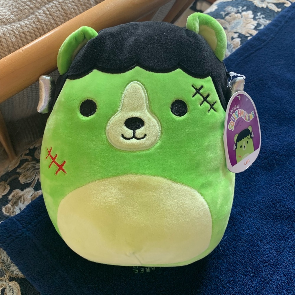 8 inch Halloween Len Squishmallow NWT
